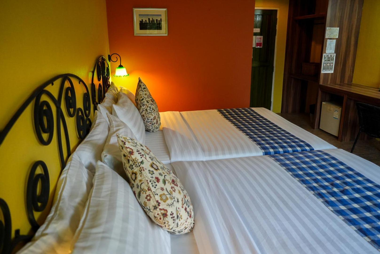 The Castello Resort Ko Lan Rom bilde