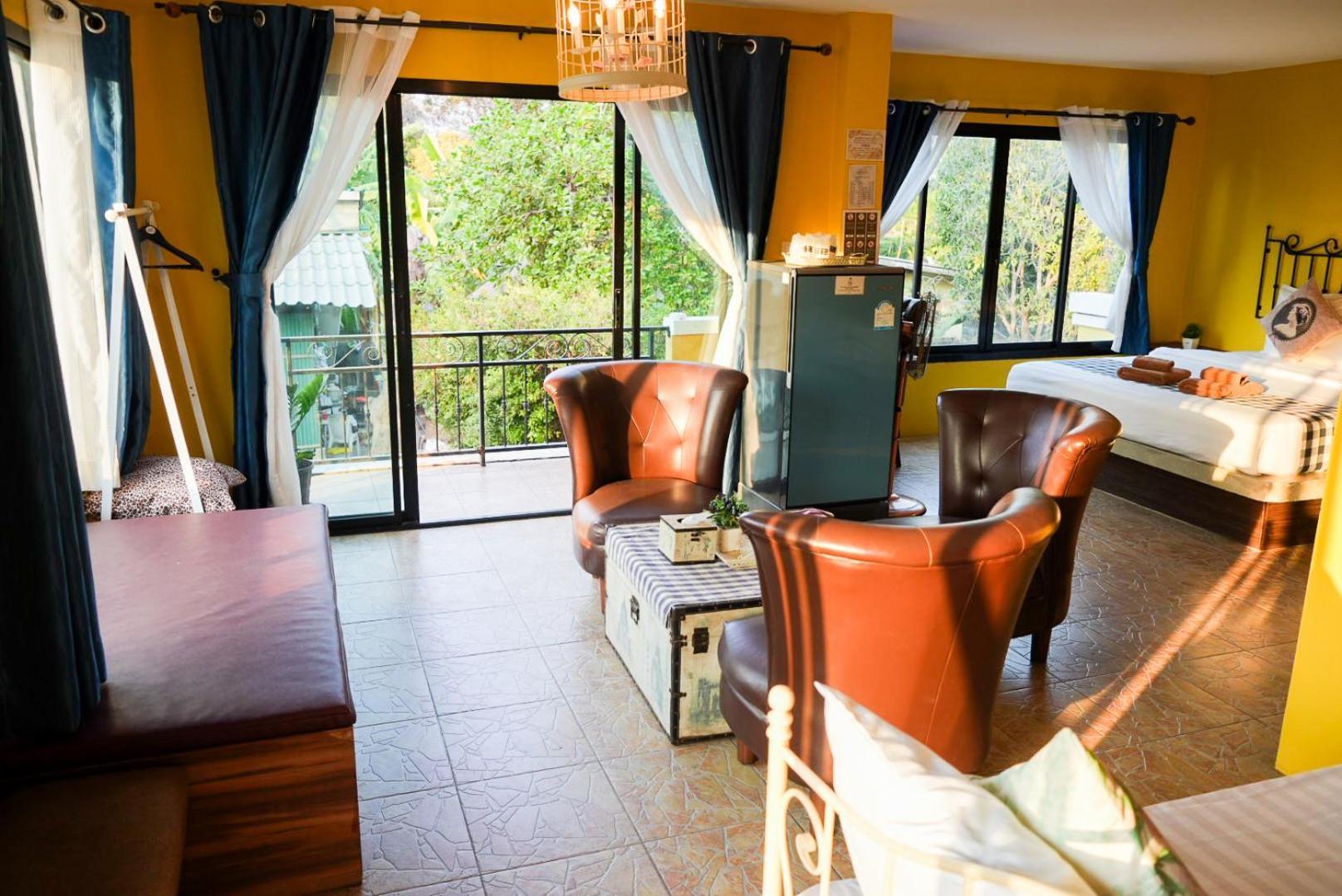 The Castello Resort Ko Lan Rom bilde